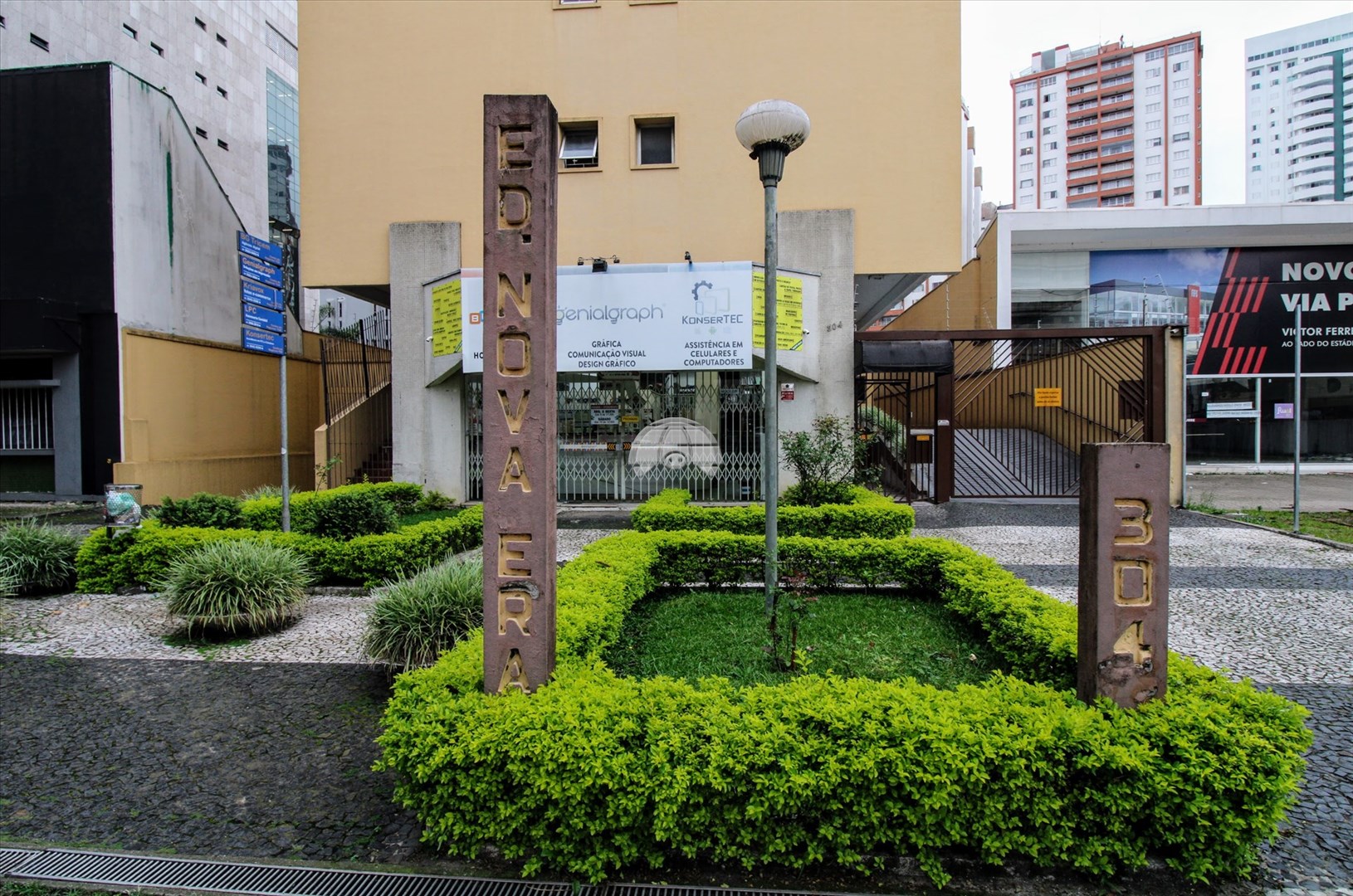Apartamento à venda em Centro Cívico, Curitiba — Imobiliária Razão