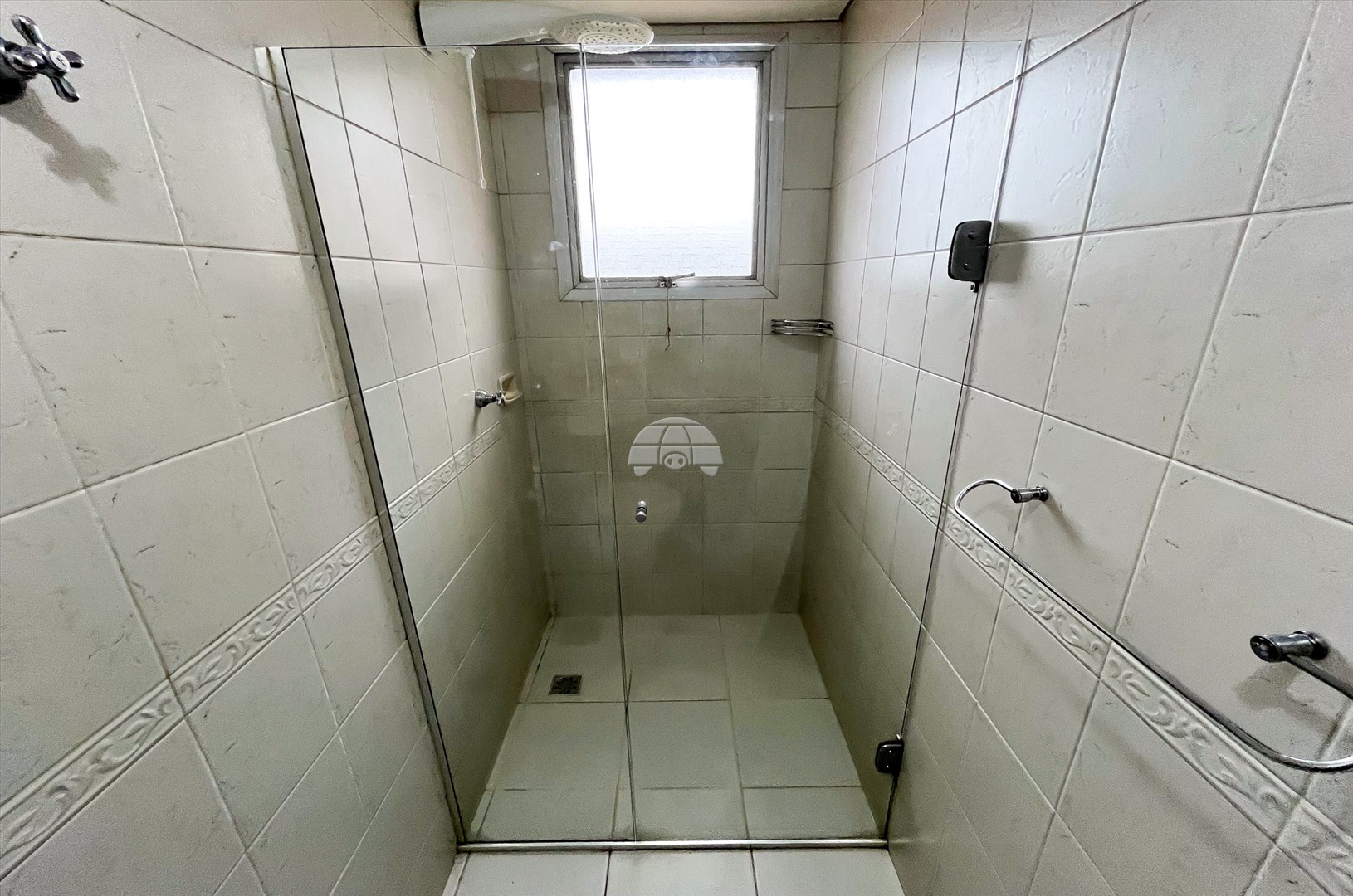 Apartamento à venda em Centro Cívico, Curitiba — Imobiliária Razão