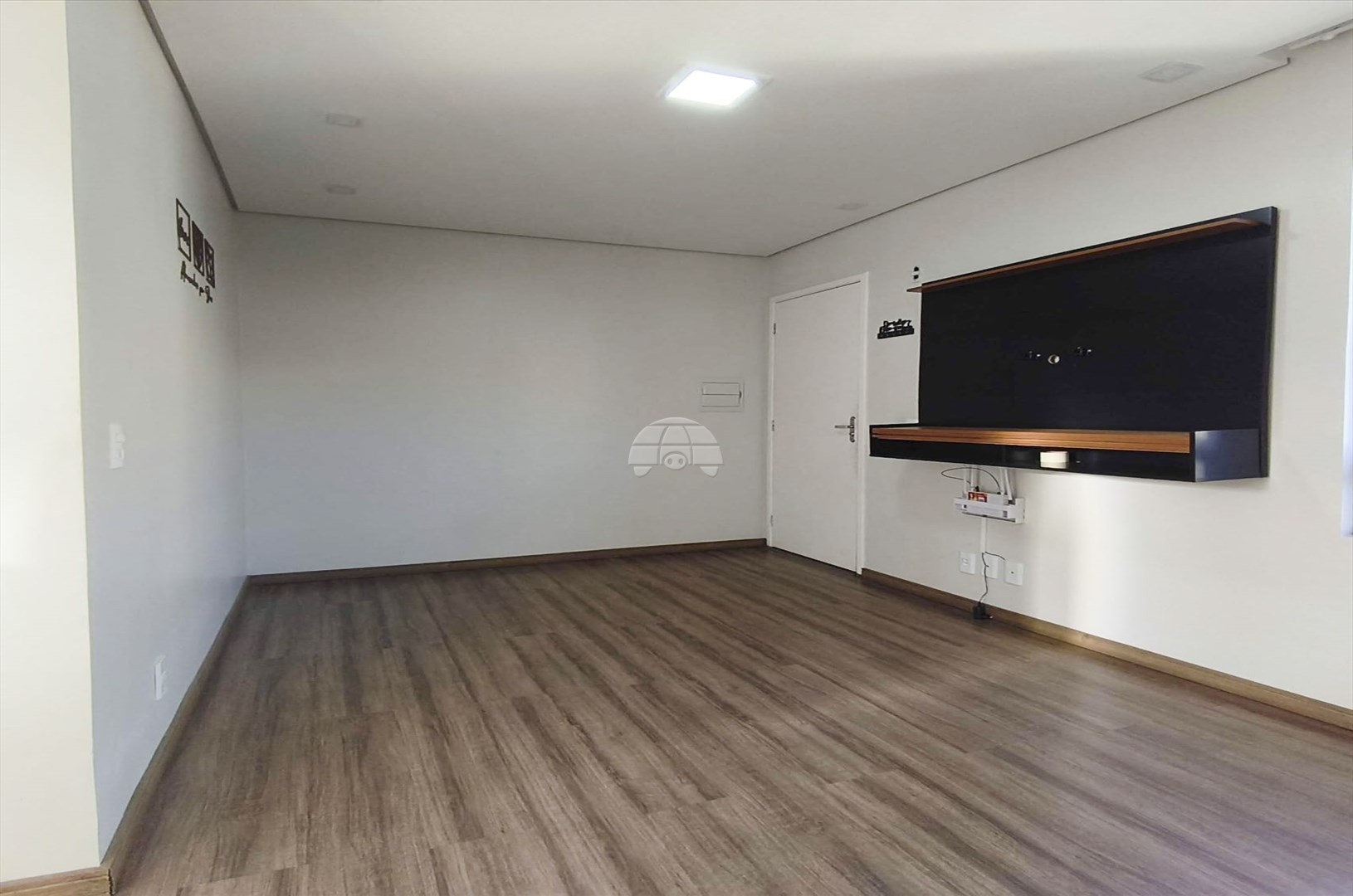Apartamento à venda em Bom Jesus, Campo Largo — Portal Chave Fácil