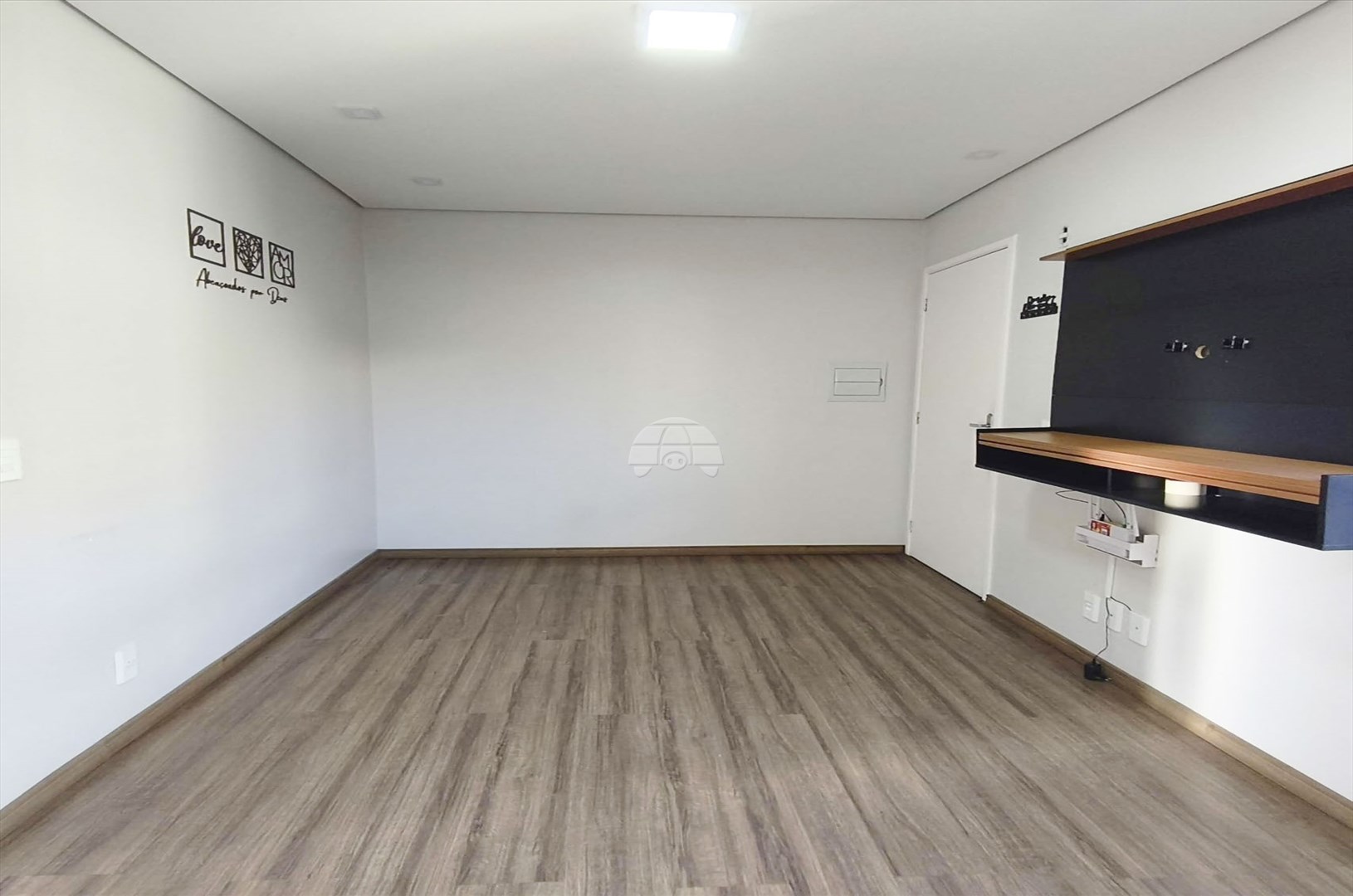 Apartamento à venda em Bom Jesus, Campo Largo — Portal Chave Fácil