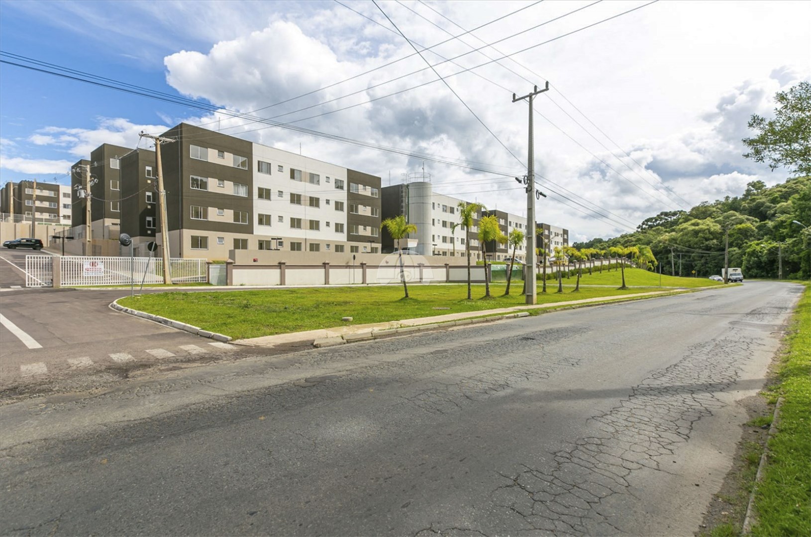 Apartamento à venda em Bom Jesus, Campo Largo — Portal Chave Fácil