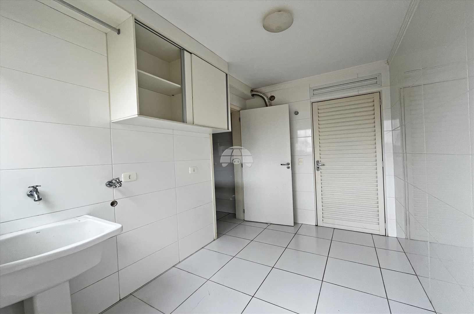 Sobrado Residencial para Locação no Bairro Bacacheri ref. 109171 (10 / 10)