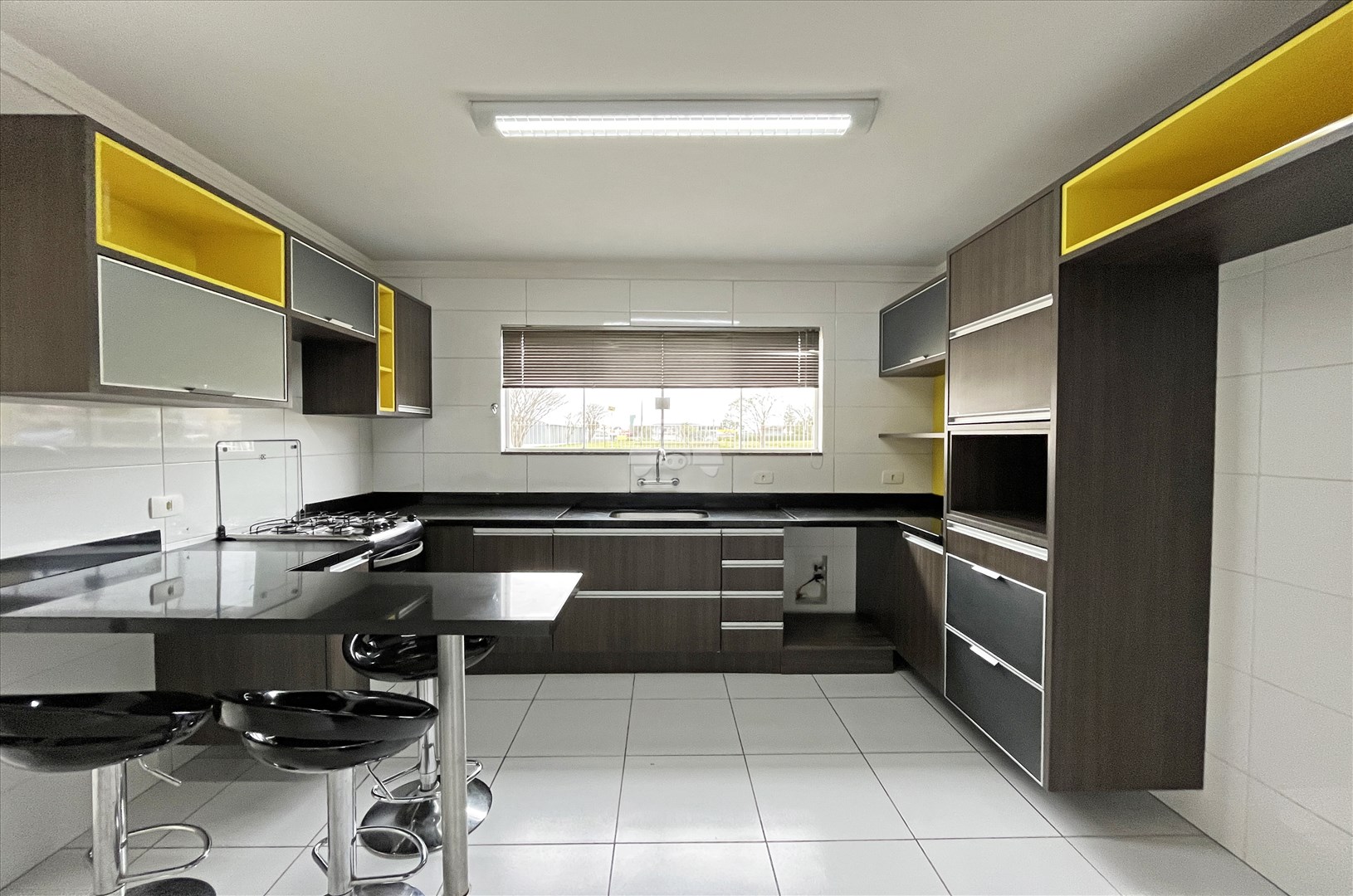 Sobrado Residencial para Locação no Bairro Bacacheri ref. 109171 (8 / 10)