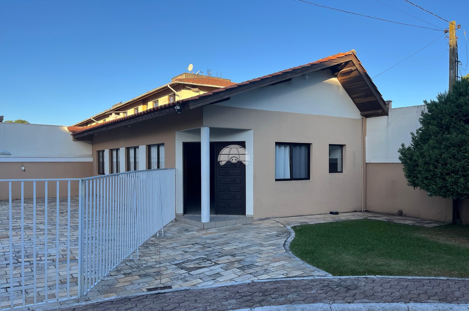 Casa para alugar em Alto Boqueirão, Curitiba — Portal Chave Fácil