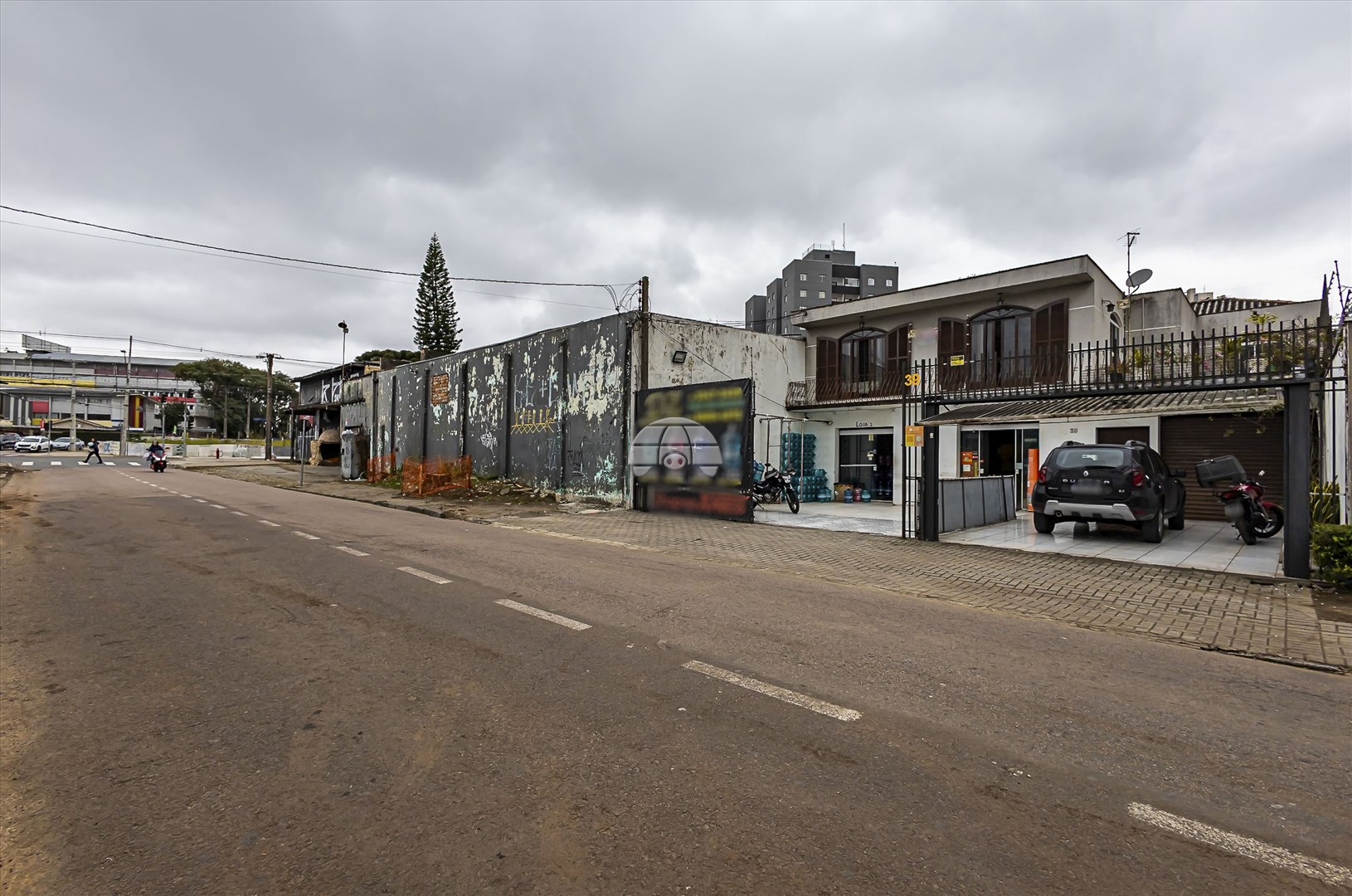Terreno/Área à venda em Novo Mundo, Curitiba — Portal Chave Fácil