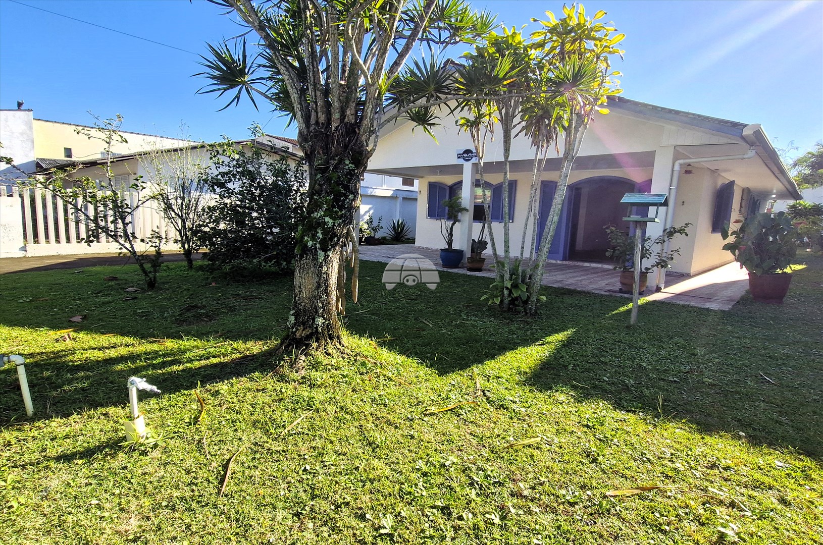 Casa à venda em Centro, Guaratuba — Portal Chave Fácil