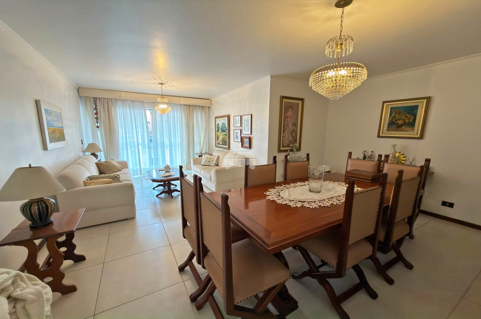 Apartamento para alugar em Água Verde, Curitiba — Portal Chave Fácil