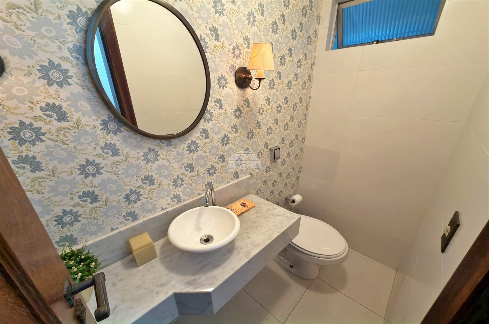 Apartamento Residencial para Locação no Bairro Água Verde ref. 109181 (8 / 10)