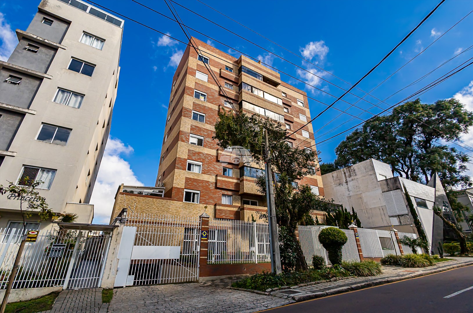 Apartamento Residencial para Venda no Bairro Mercês ref. 228790 (1 / 10)