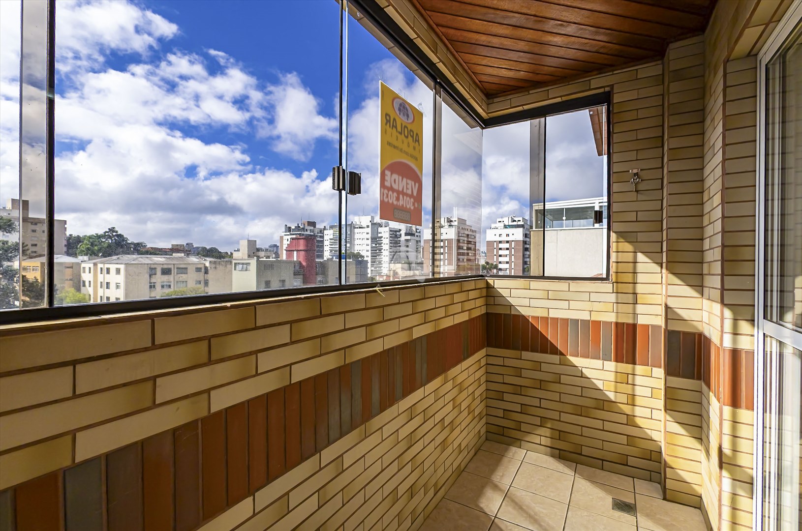Apartamento à venda em Mercês, Curitiba — Portal Chave Fácil