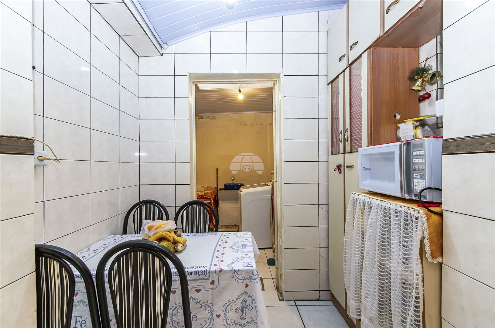 Casa à venda em Sítio Cercado, Curitiba — MAFI ADMINISTRADORA DE IMOVEIS LTDA