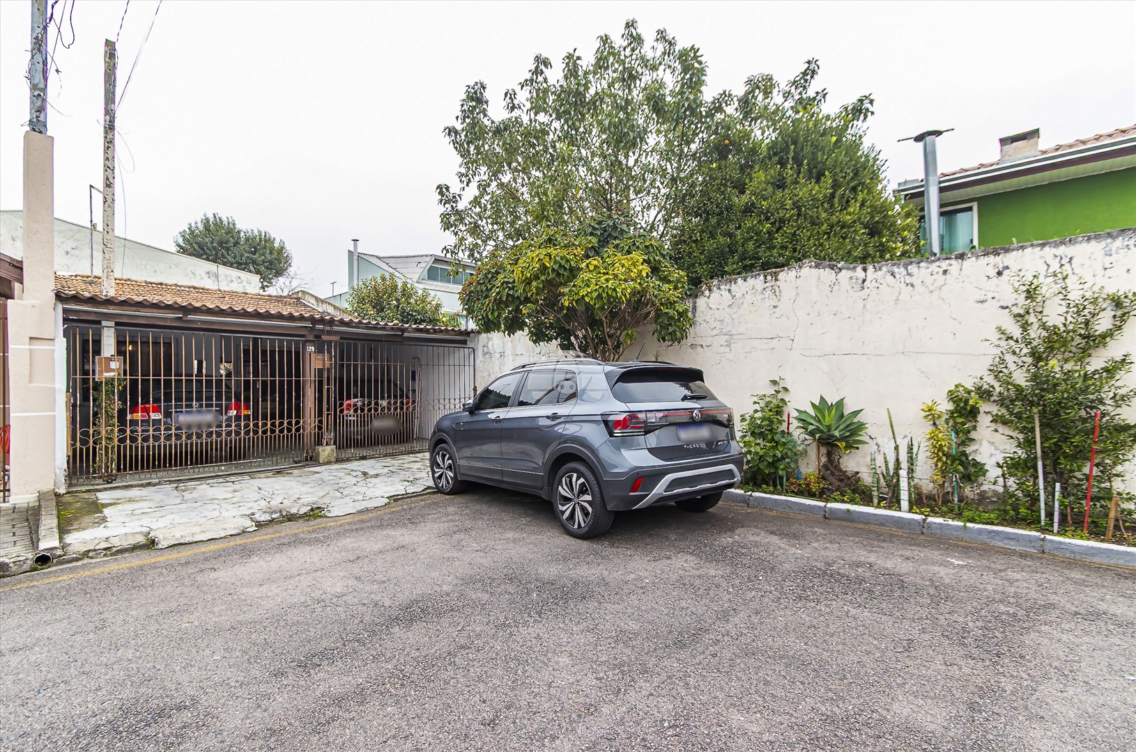 Casa à venda em Sítio Cercado, Curitiba — Portal Chave Fácil