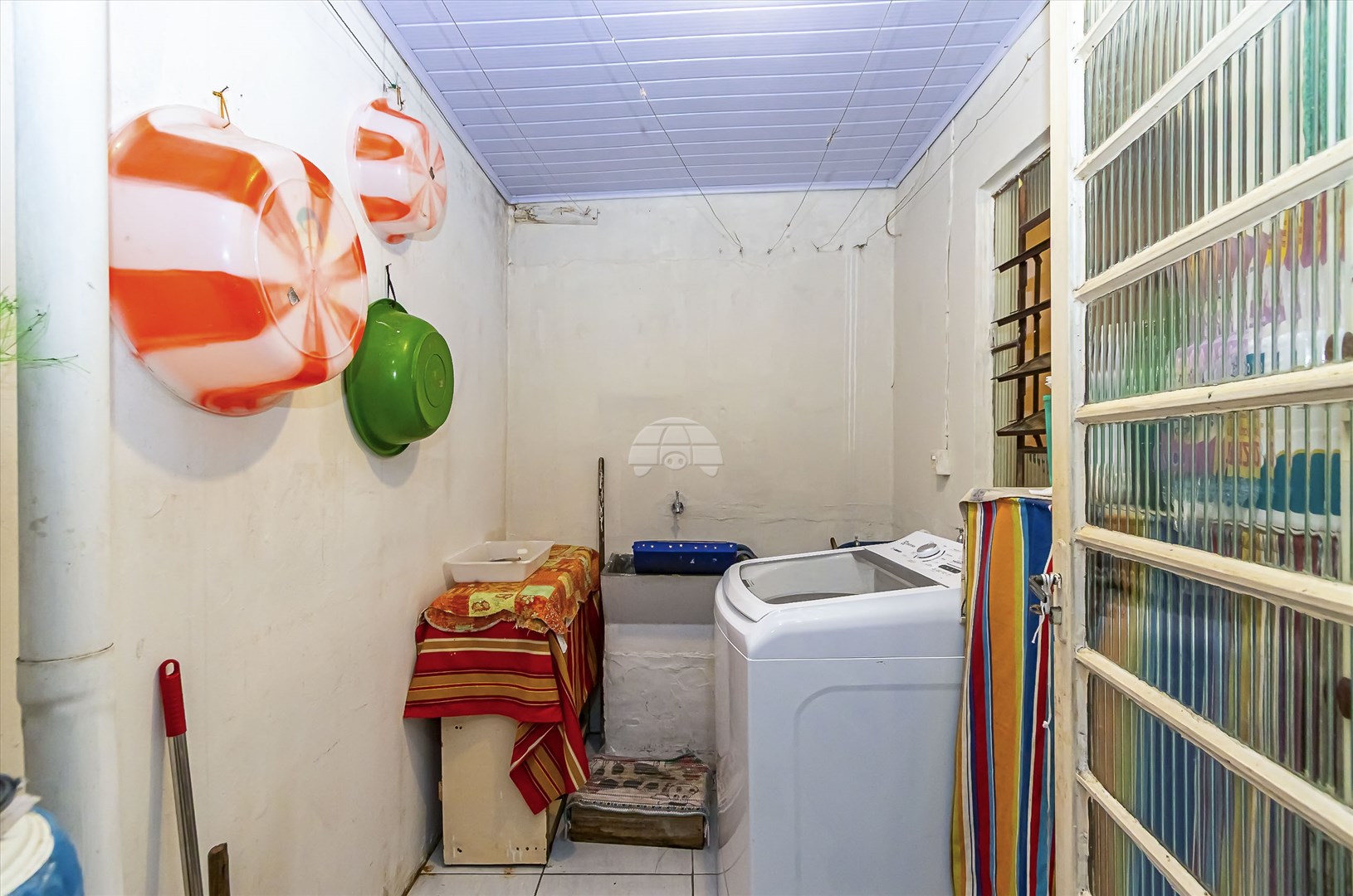 Casa à venda em Sítio Cercado, Curitiba — MAFI ADMINISTRADORA DE IMOVEIS LTDA