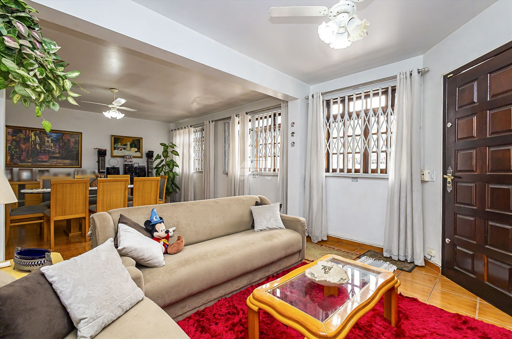 Casa à venda em Novo Mundo, Curitiba — Portal Chave Fácil