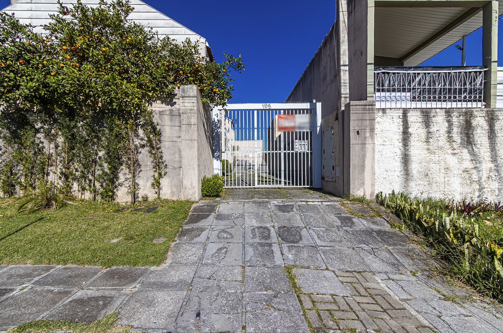 Casa à venda em Boqueirão, Curitiba — Portal Chave Fácil