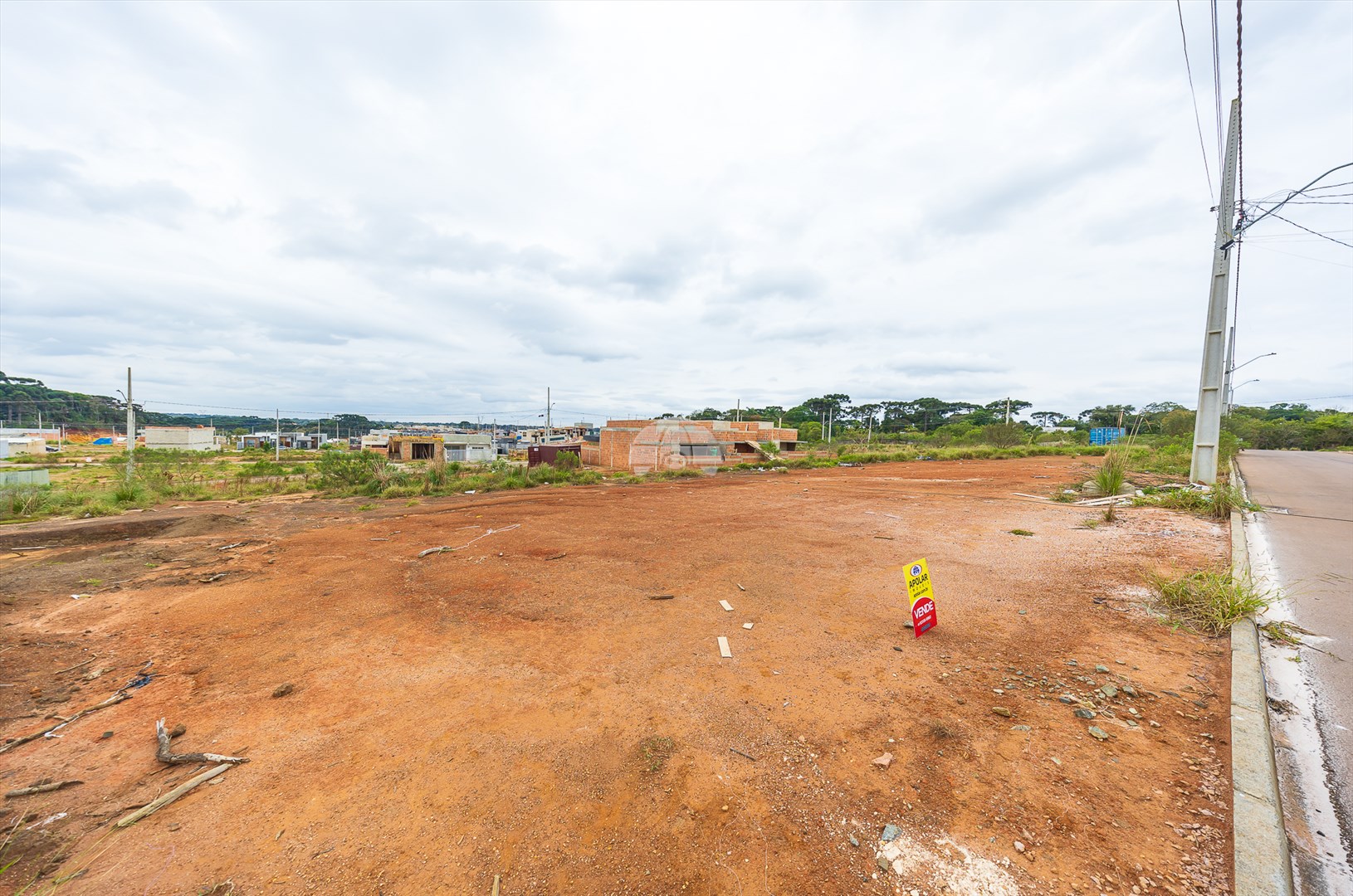Terreno/Área à venda em Nações, Fazenda Rio Grande — Portal Chave Fácil