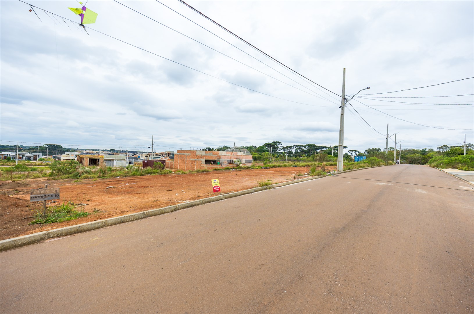 Terreno/Área à venda em Nações, Fazenda Rio Grande — Portal Chave Fácil
