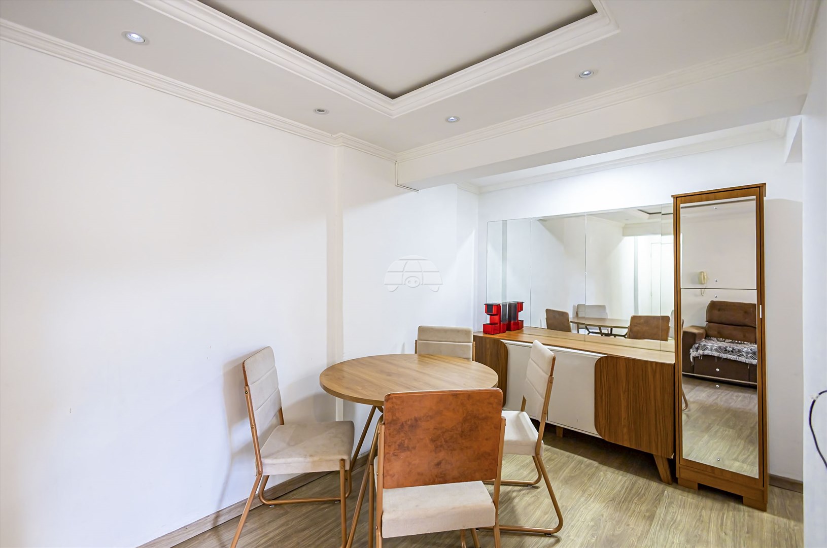 Apartamento à venda em Novo Mundo, Curitiba — Portal Chave Fácil
