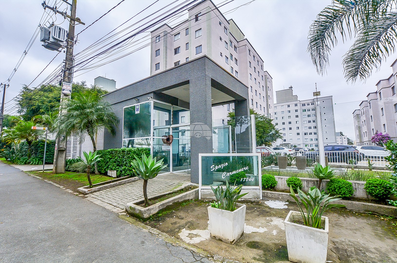 Apartamento à venda em Pinheirinho, Curitiba — Portal Chave Fácil