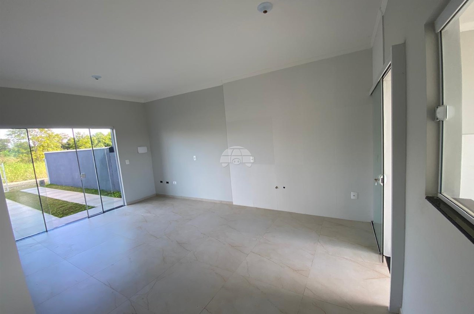 Casa à venda em Continental, Itapoá — Portal Chave Fácil