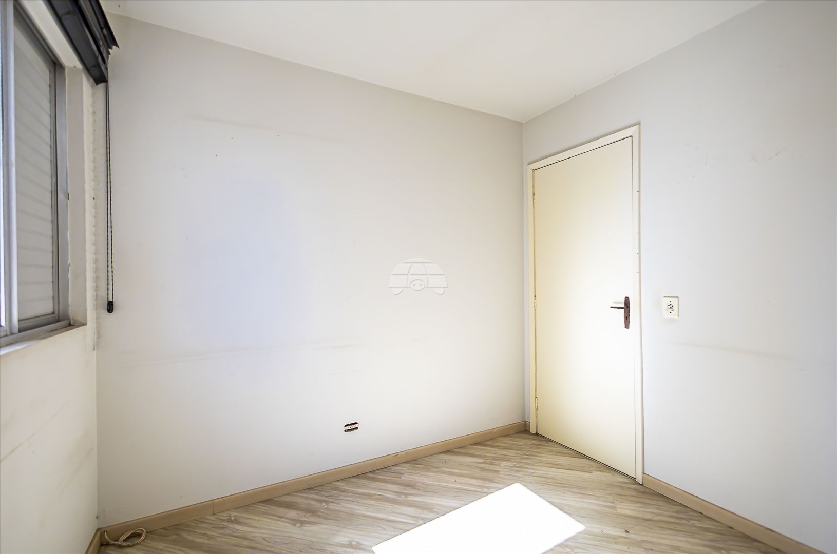 Apartamento à venda em Ahú, Curitiba — MAFI ADMINISTRADORA DE IMOVEIS LTDA
