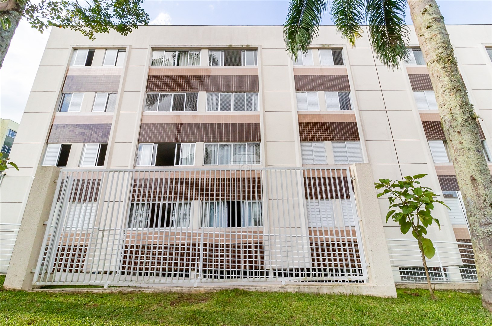 Apartamento à venda em Ahú, Curitiba — Portal Chave Fácil