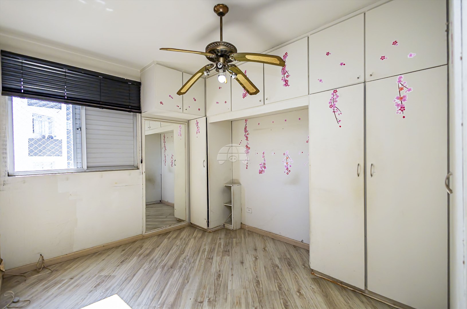 Apartamento à venda em Ahú, Curitiba — MAFI ADMINISTRADORA DE IMOVEIS LTDA