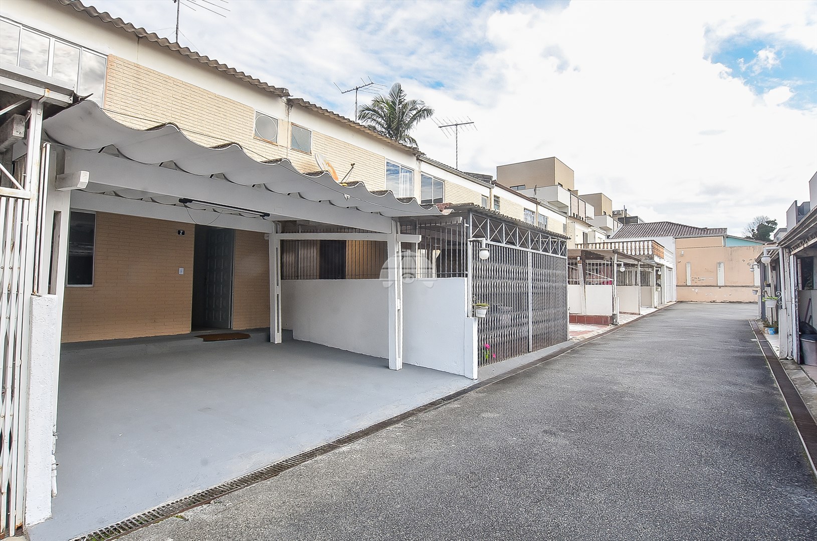 Casa à venda em Boqueirão, Curitiba — Portal Chave Fácil