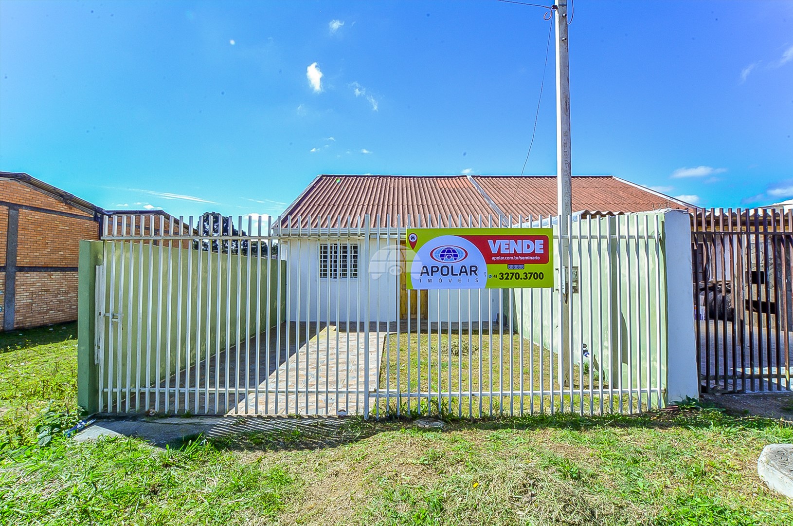 Casa à venda em São Sebastião, São José dos Pinhais — Portal Chave Fácil