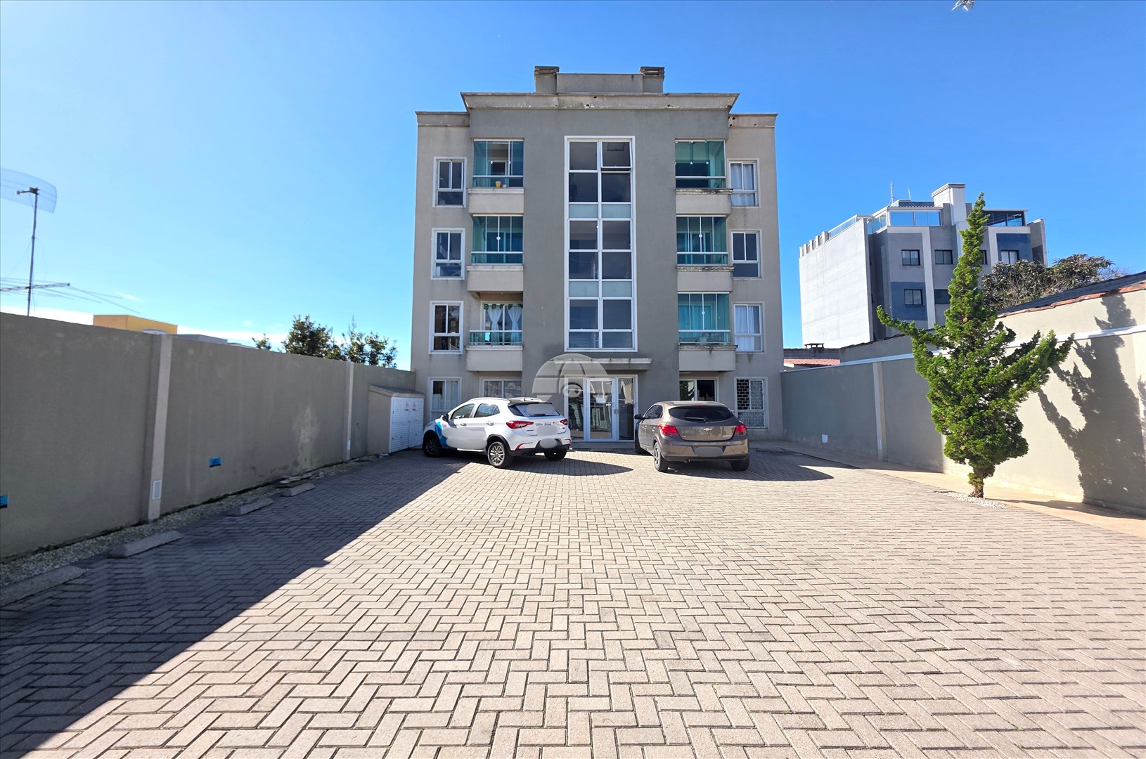 Apartamento à venda em Afonso Pena, São José dos Pinhais — Portal Chave Fácil