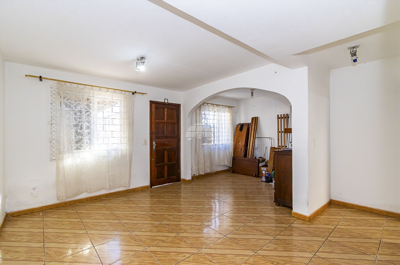 Casa à venda em Boqueirão, Curitiba — Portal Chave Fácil