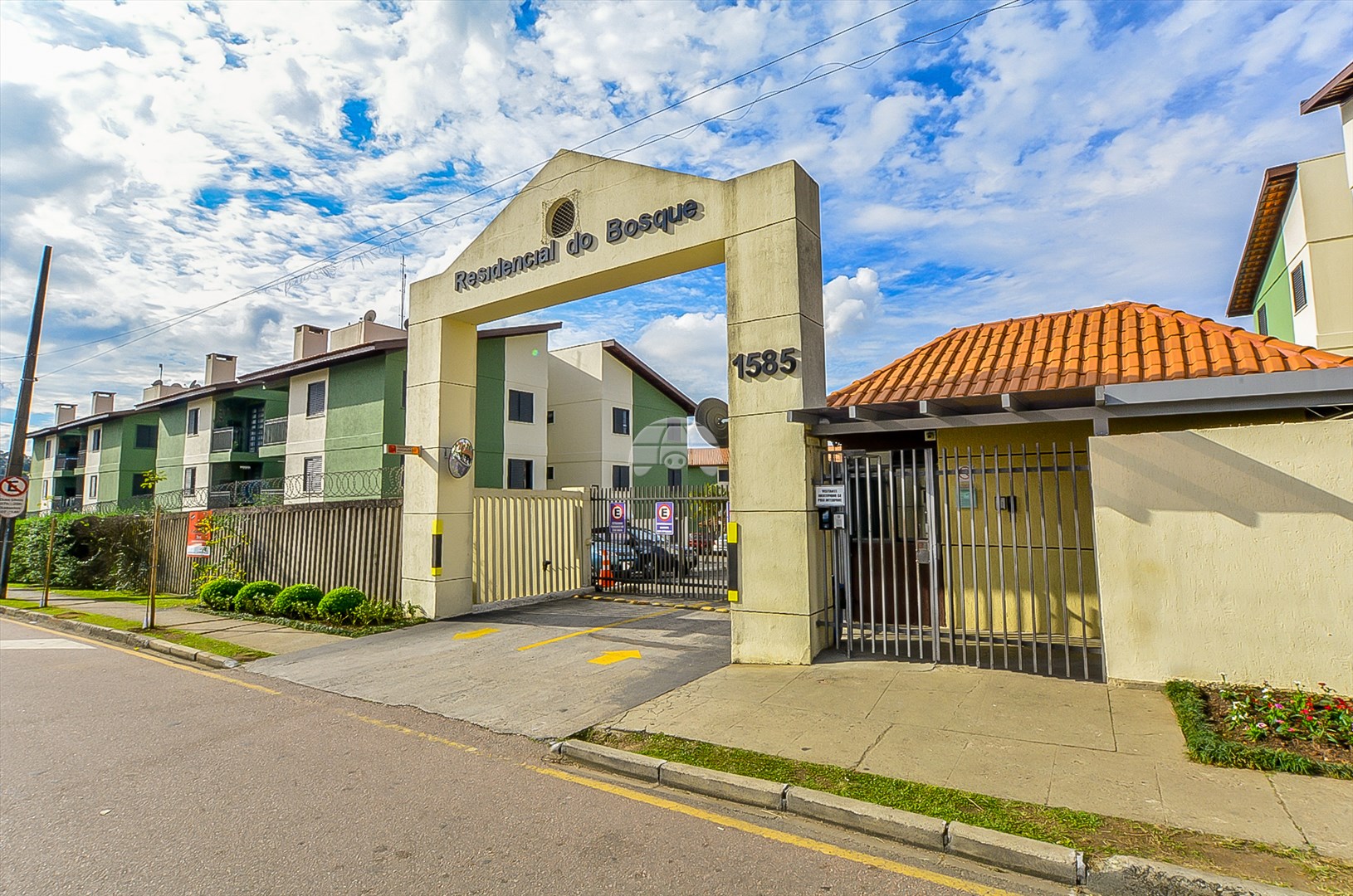 Apartamento à venda em Pinheirinho, Curitiba — Portal Chave Fácil