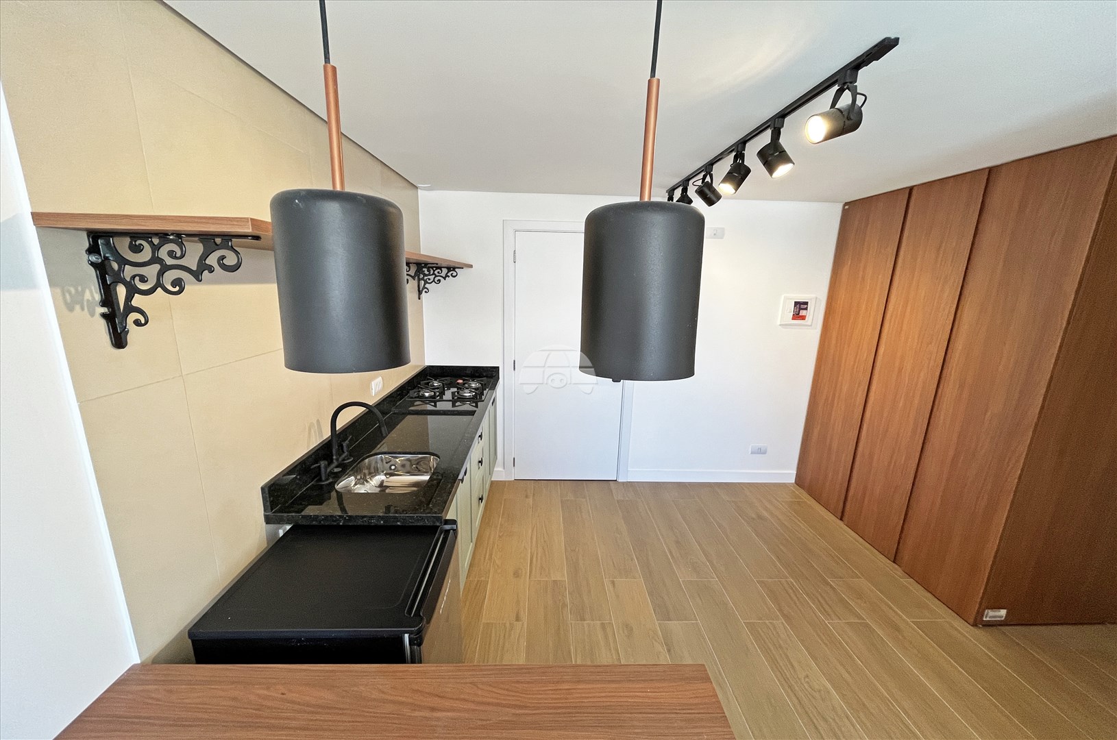 Apartamento para alugar em Centro, Curitiba — Portal Chave Fácil