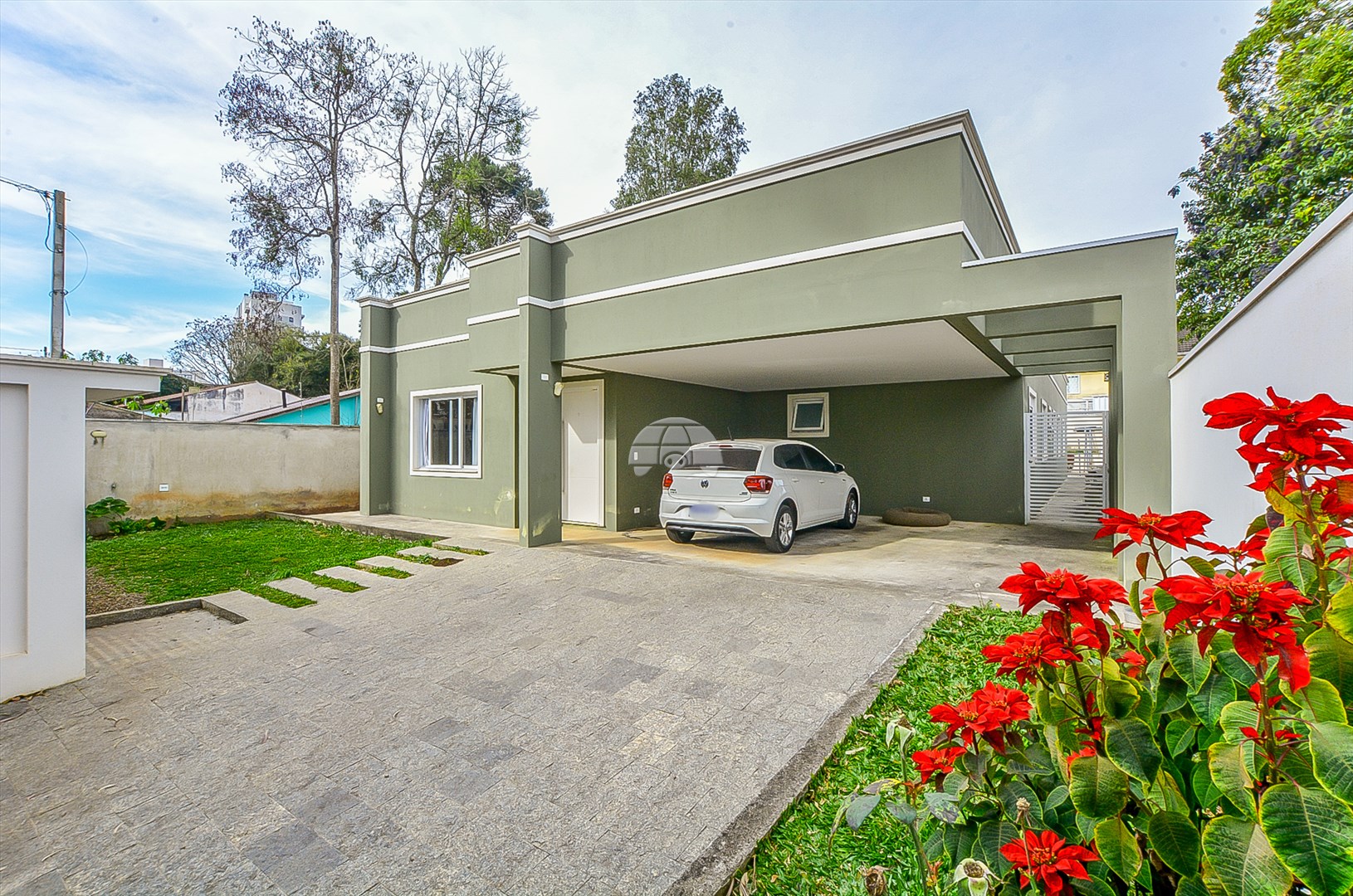 Casa à venda em Centro, São José dos Pinhais — Portal Chave Fácil