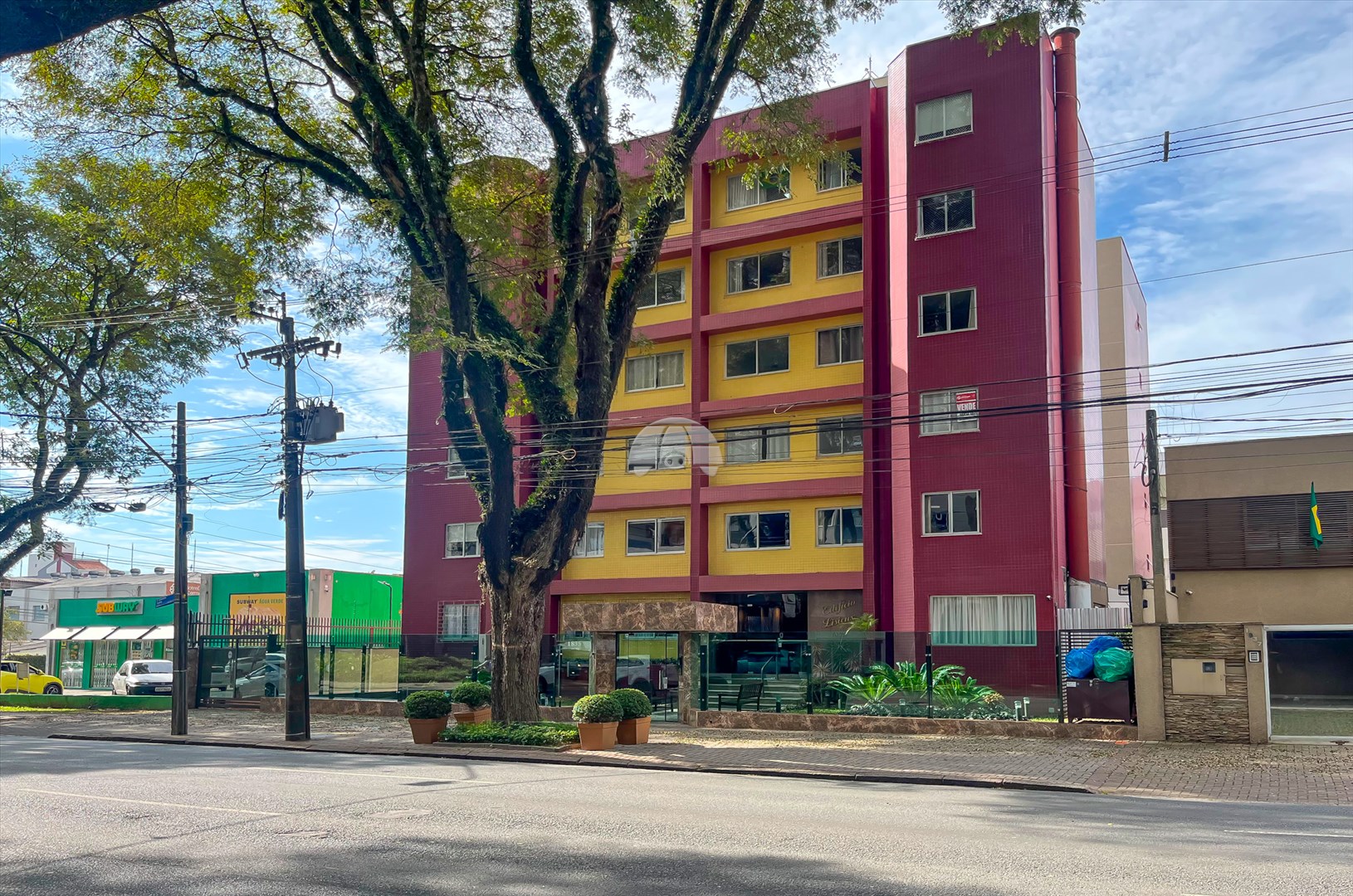 Apartamento para alugar em Água Verde, Curitiba — Portal Chave Fácil