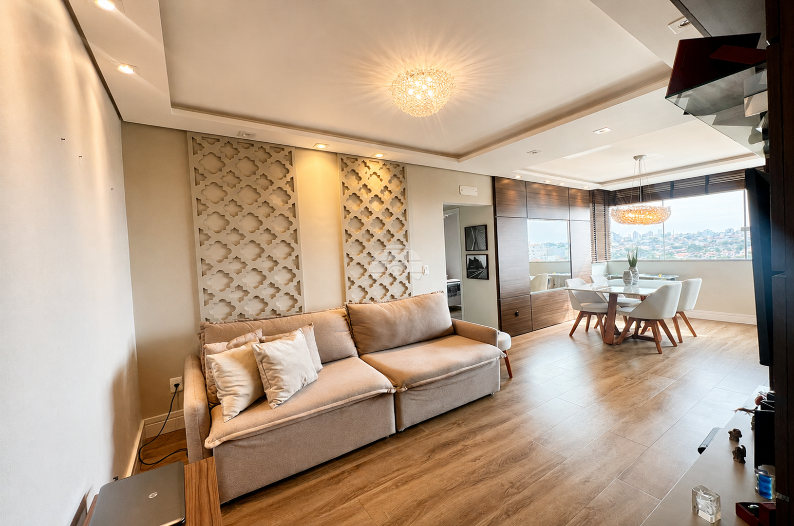 Apartamento à venda em Uvaranas, Ponta Grossa — Portal Chave Fácil