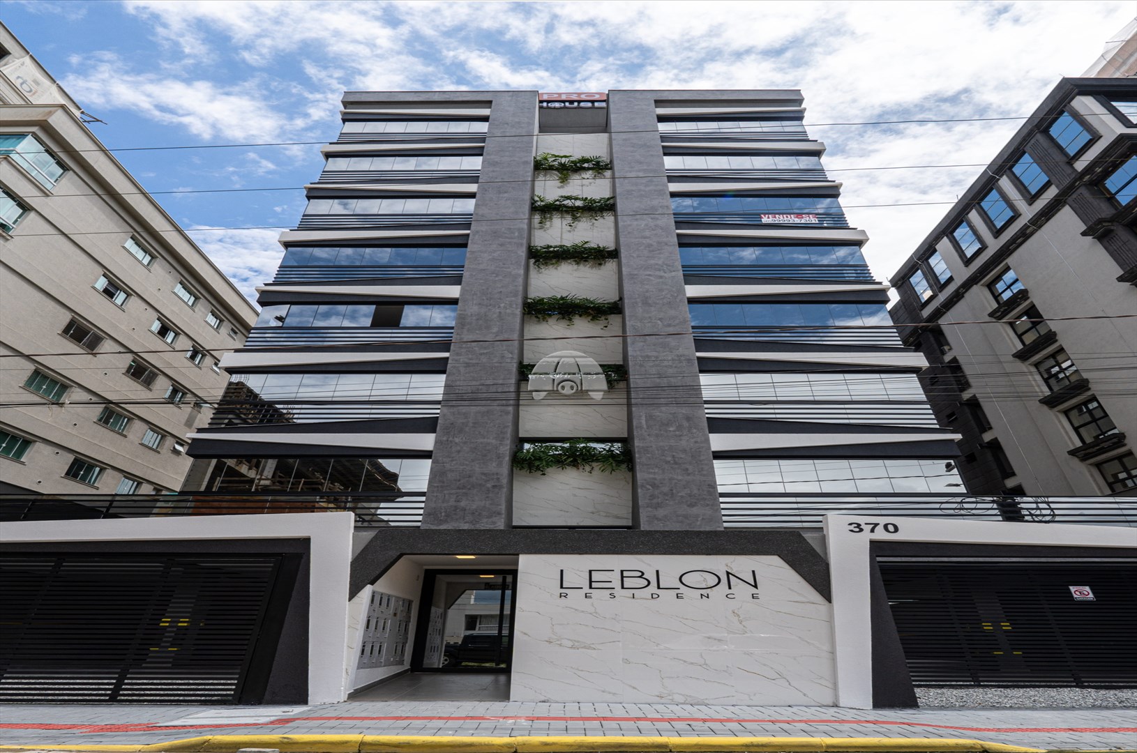 Apartamento à venda em Pereque, Porto Belo — Portal Chave Fácil