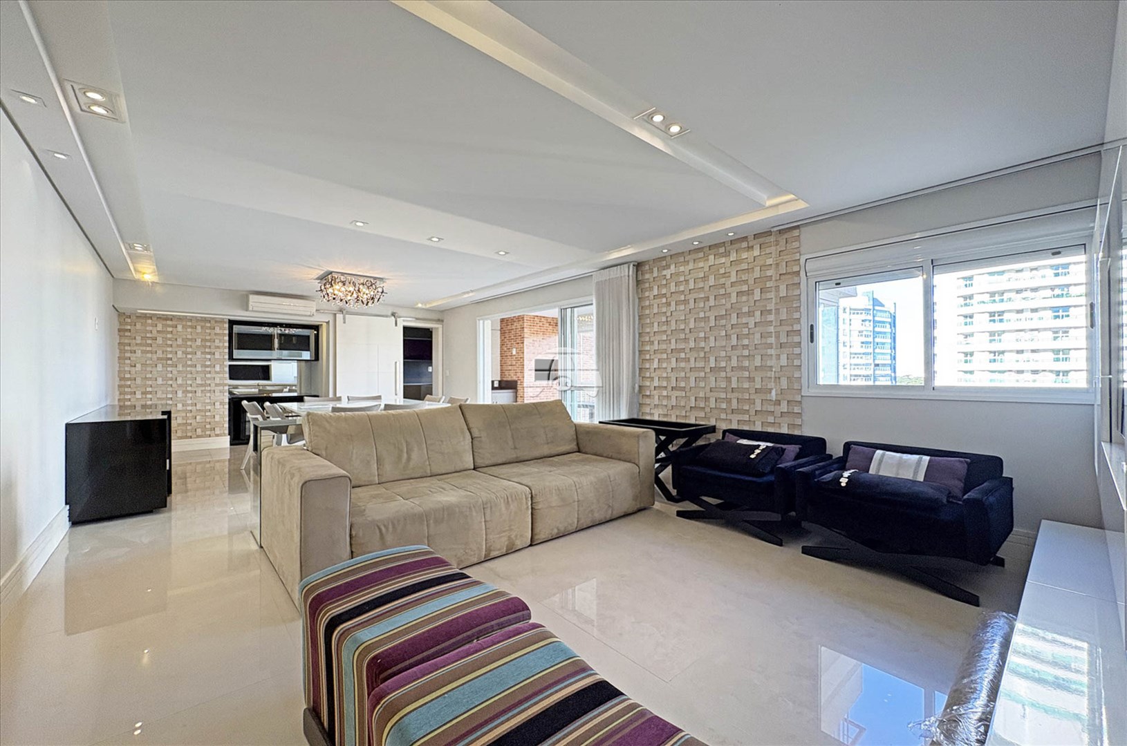 Apartamento Residencial para Venda no Bairro Campo Comprido ref. 228255 (3 / 10)