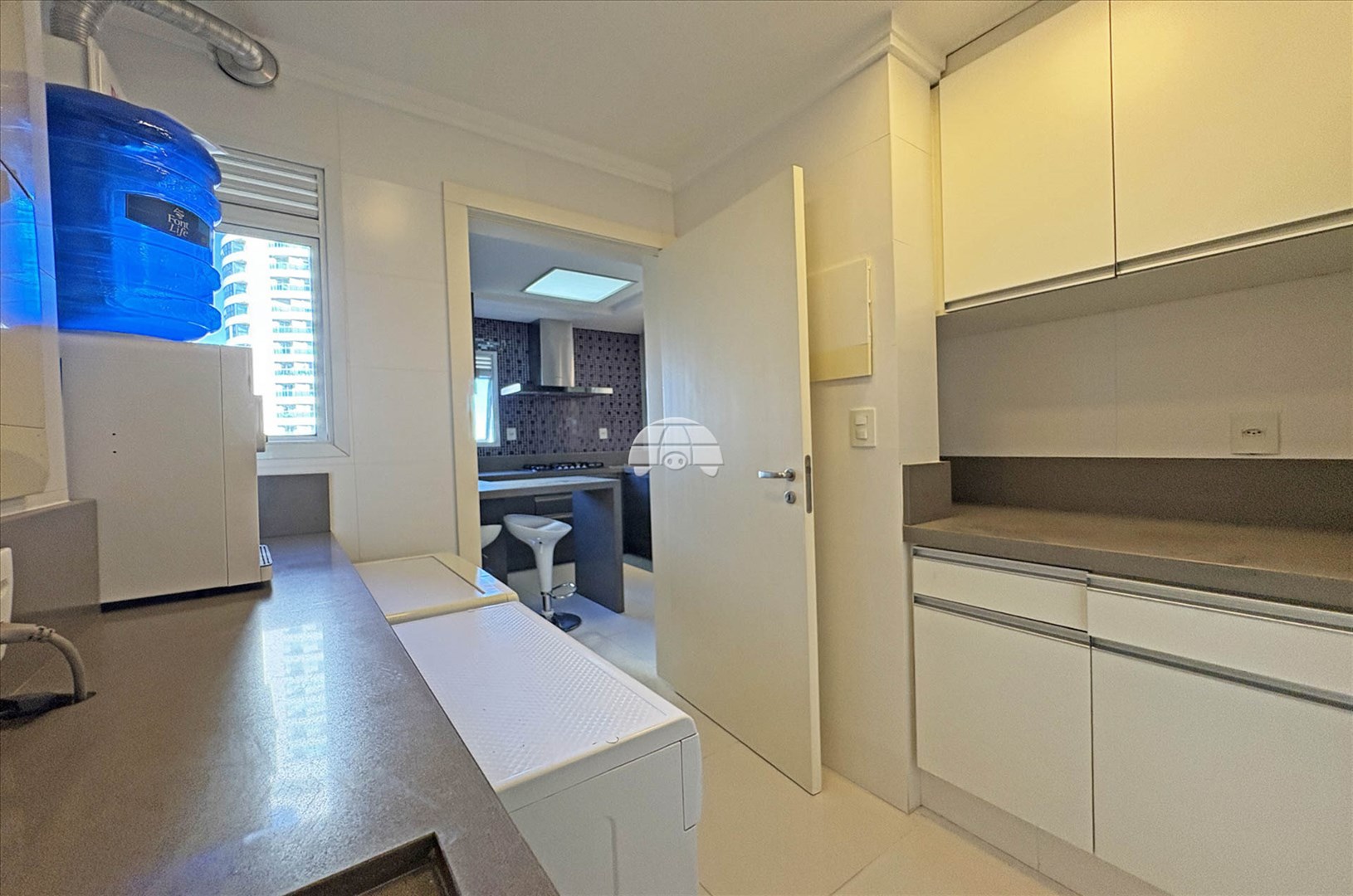 Apartamento à venda em Campo Comprido, Curitiba — Portal Chave Fácil