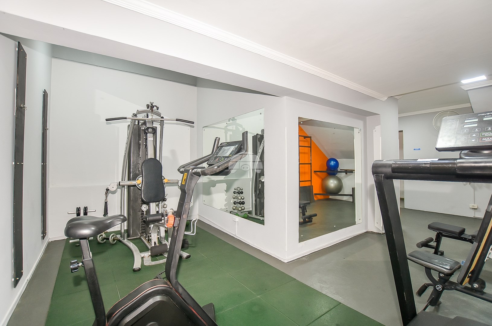 Apartamento à venda em Tingui, Curitiba — Construa Assessoria Imobiliária