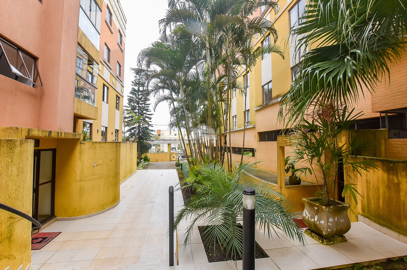 Apartamento à venda em Tingui, Curitiba — Construa Assessoria Imobiliária
