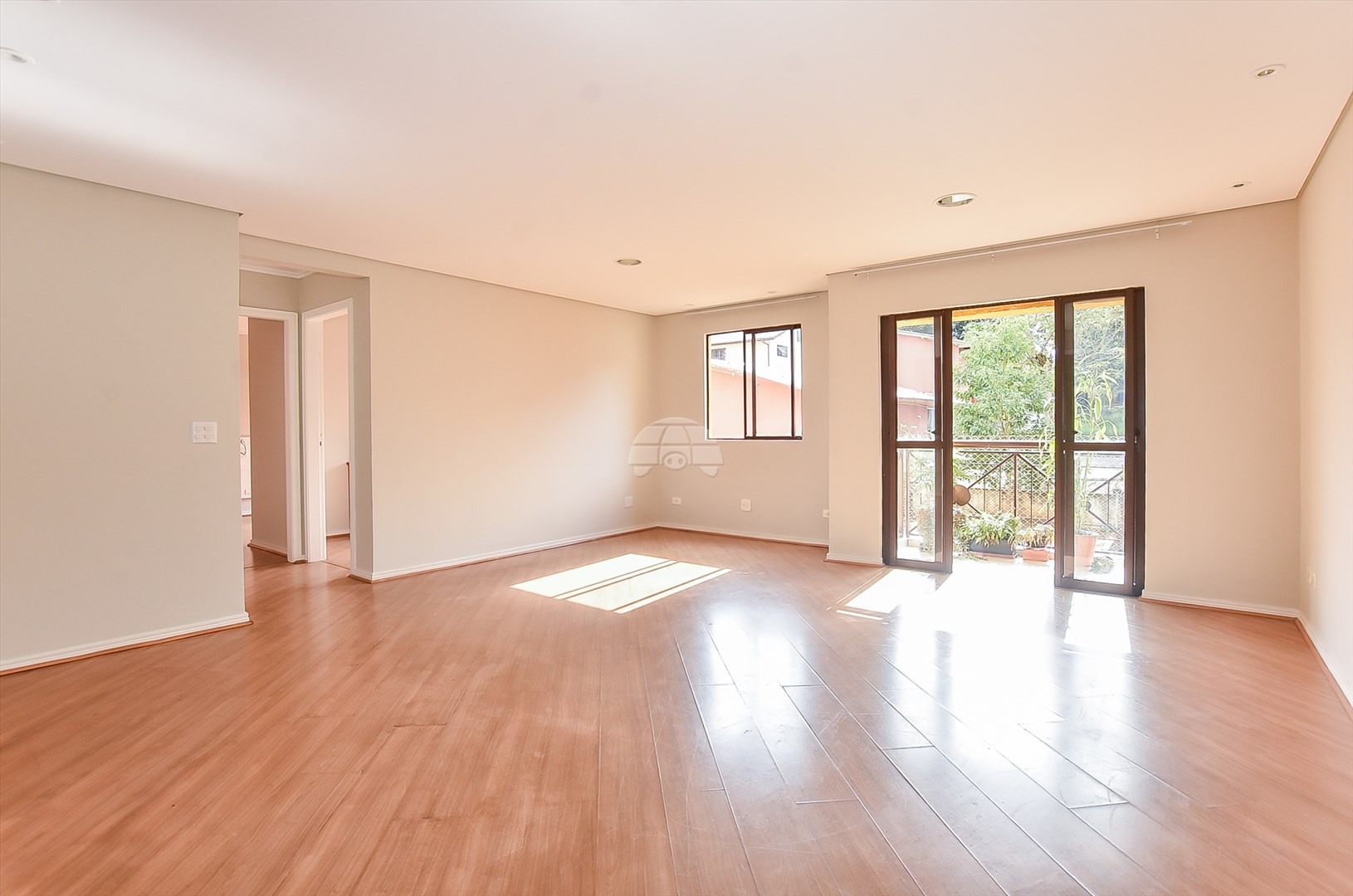 Apartamento à venda em Tingui, Curitiba — Portal Chave Fácil