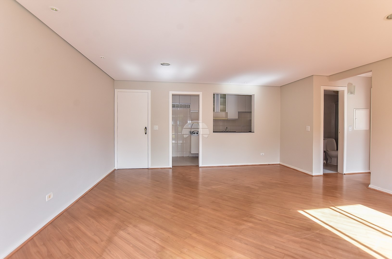 Apartamento à venda em Tingui, Curitiba — Portal Chave Fácil
