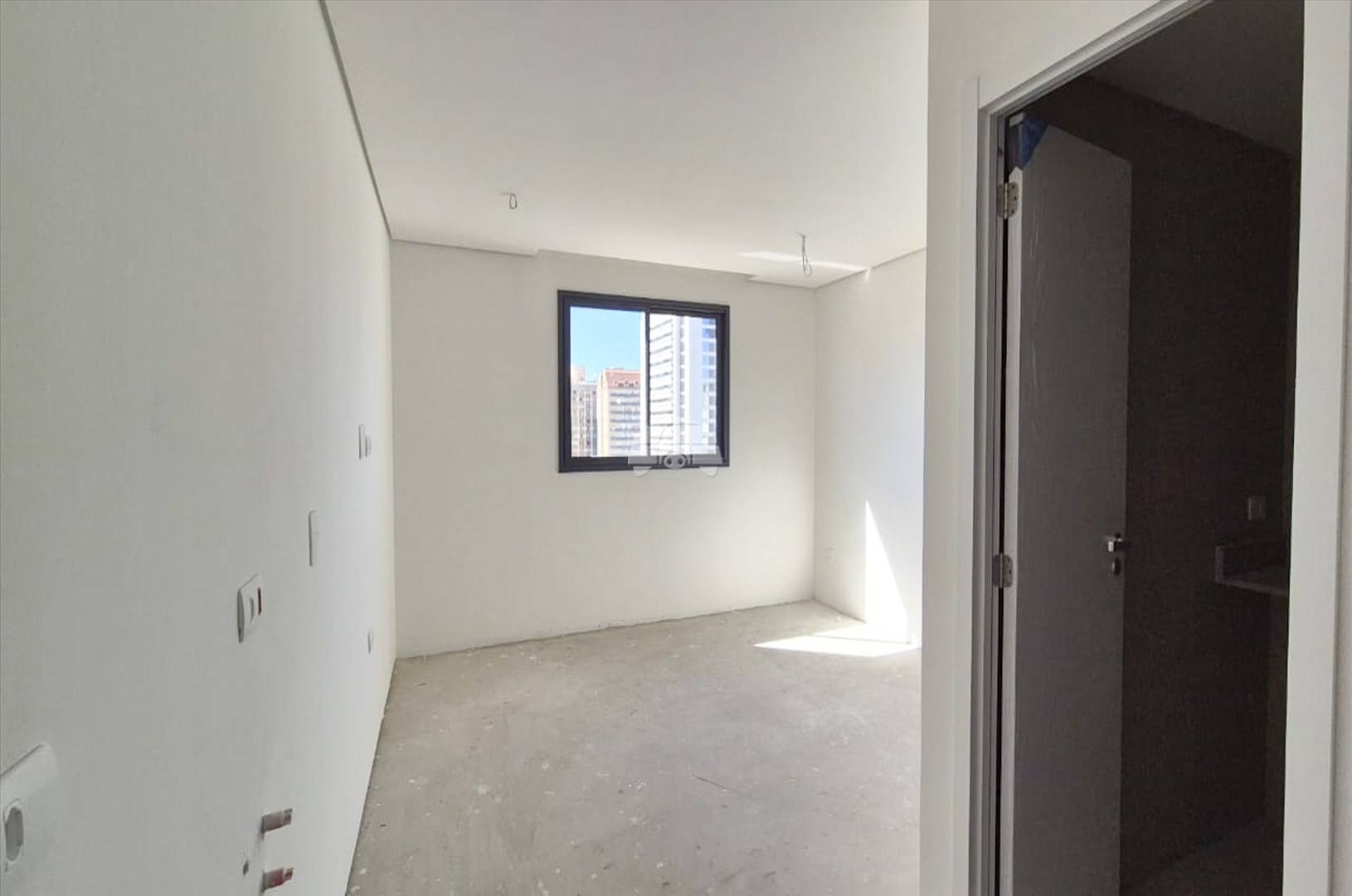 Apartamento à venda em Centro, Curitiba — Portal Chave Fácil