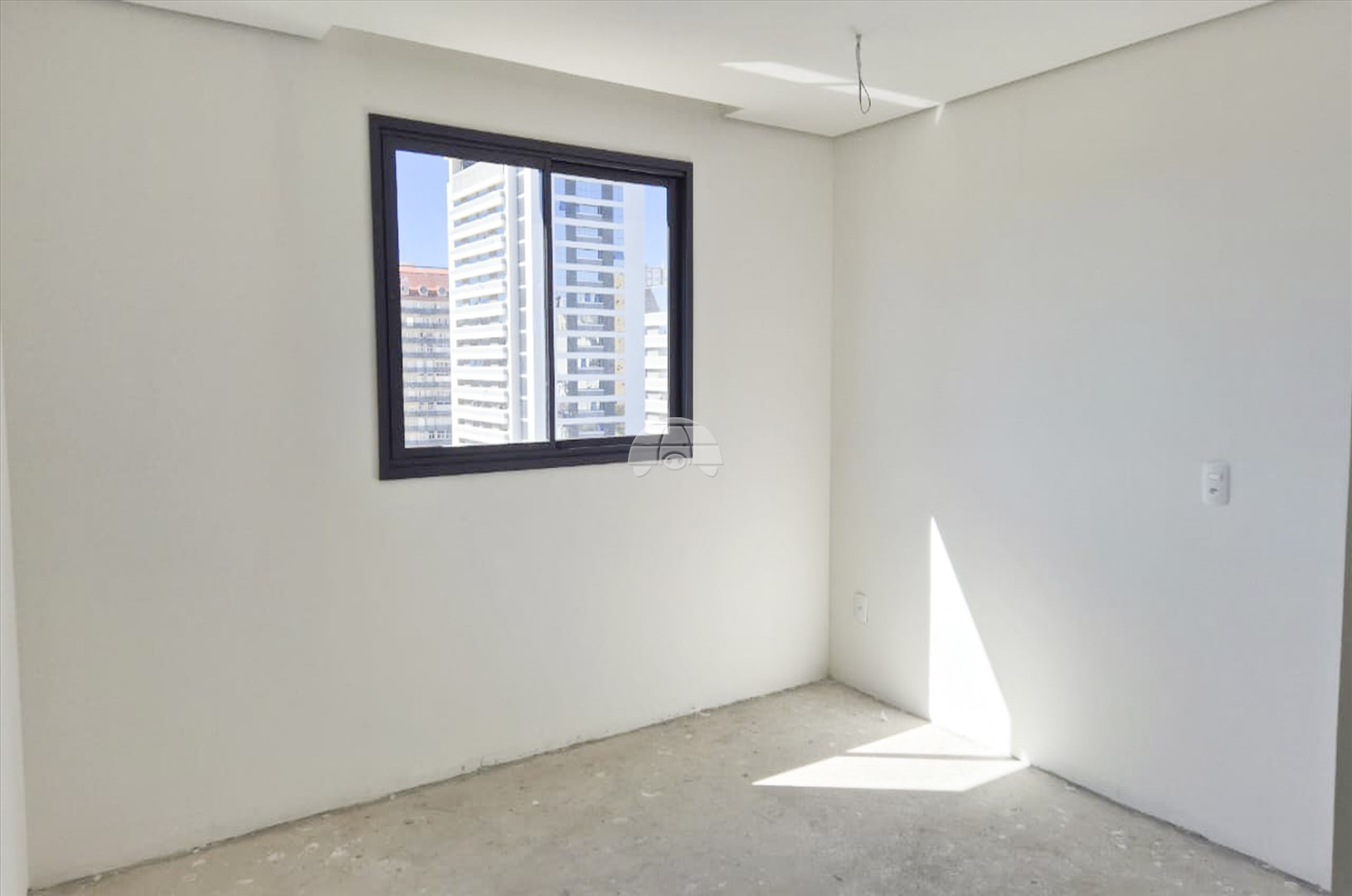 Apartamento à venda em Centro, Curitiba — Portal Chave Fácil