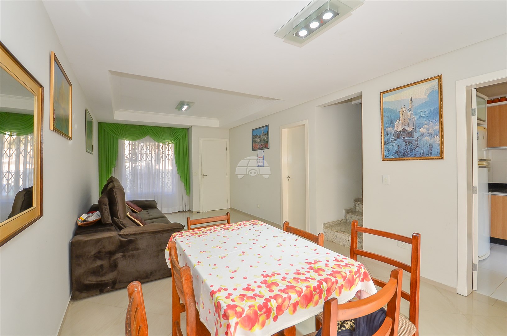 Casa à venda em Pilarzinho, Curitiba — Portal Chave Fácil