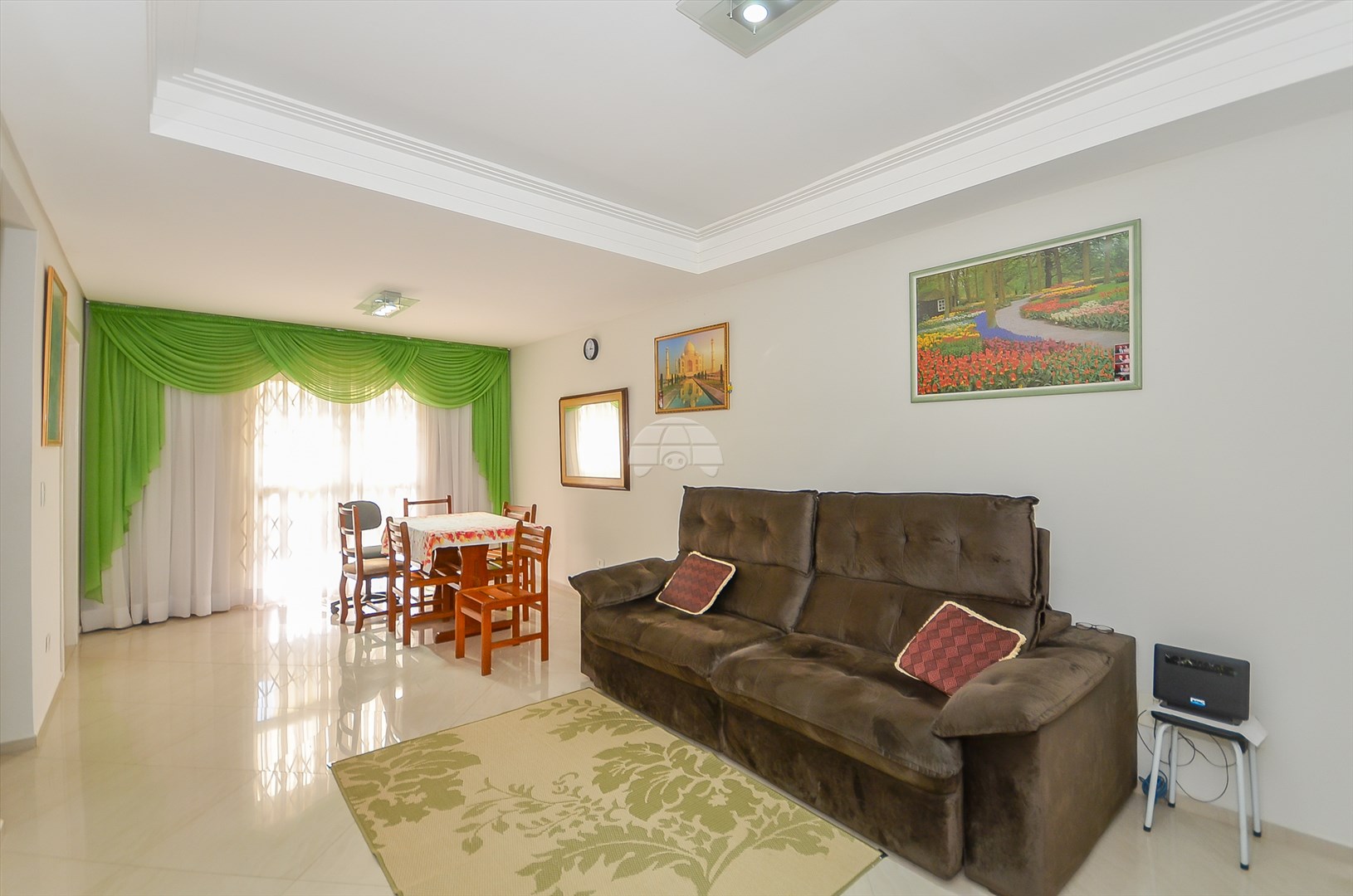 Casa à venda em Pilarzinho, Curitiba — Portal Chave Fácil