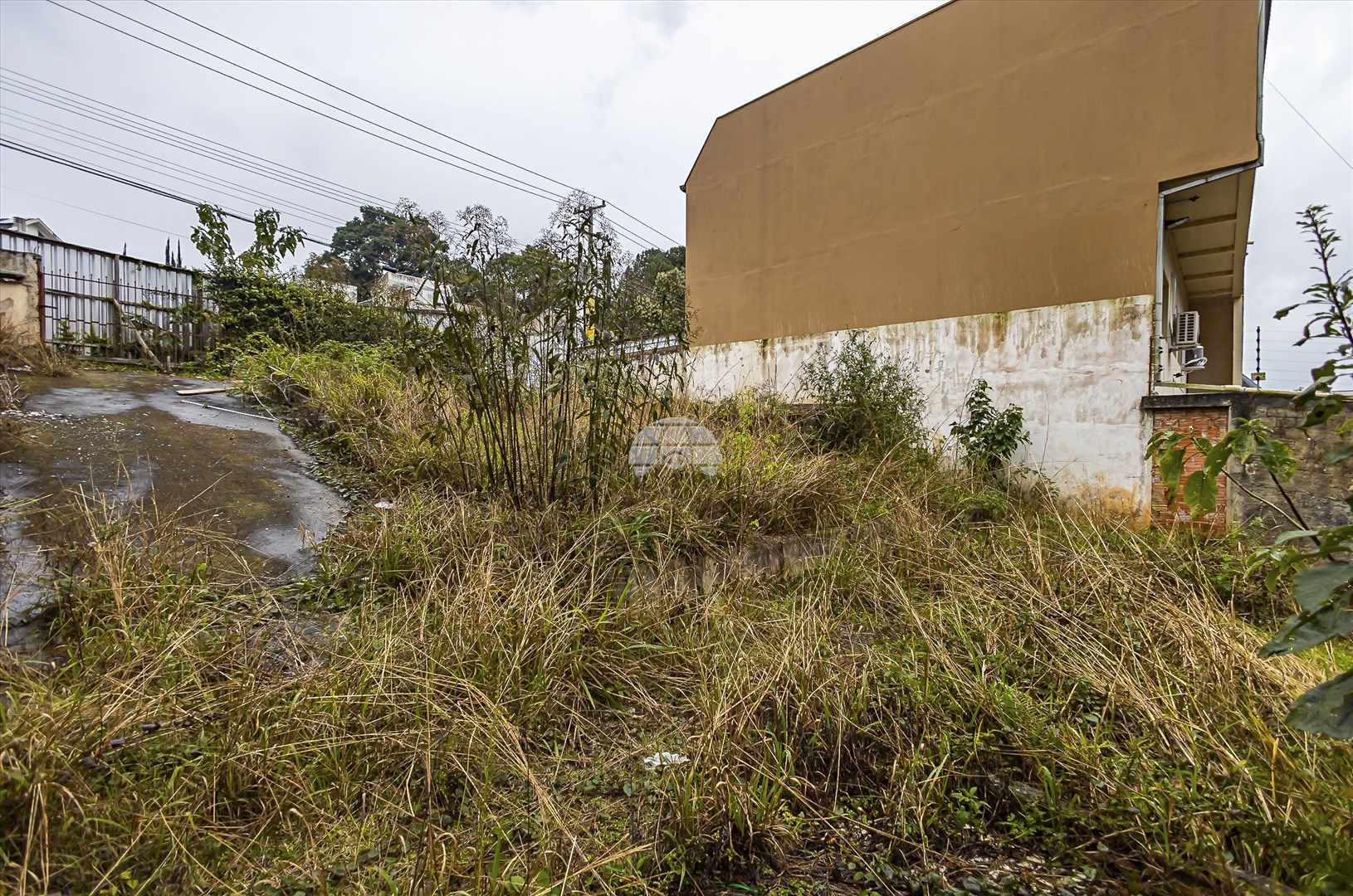 Terreno/Área à venda em Santo Inácio, Curitiba — Portal Chave Fácil