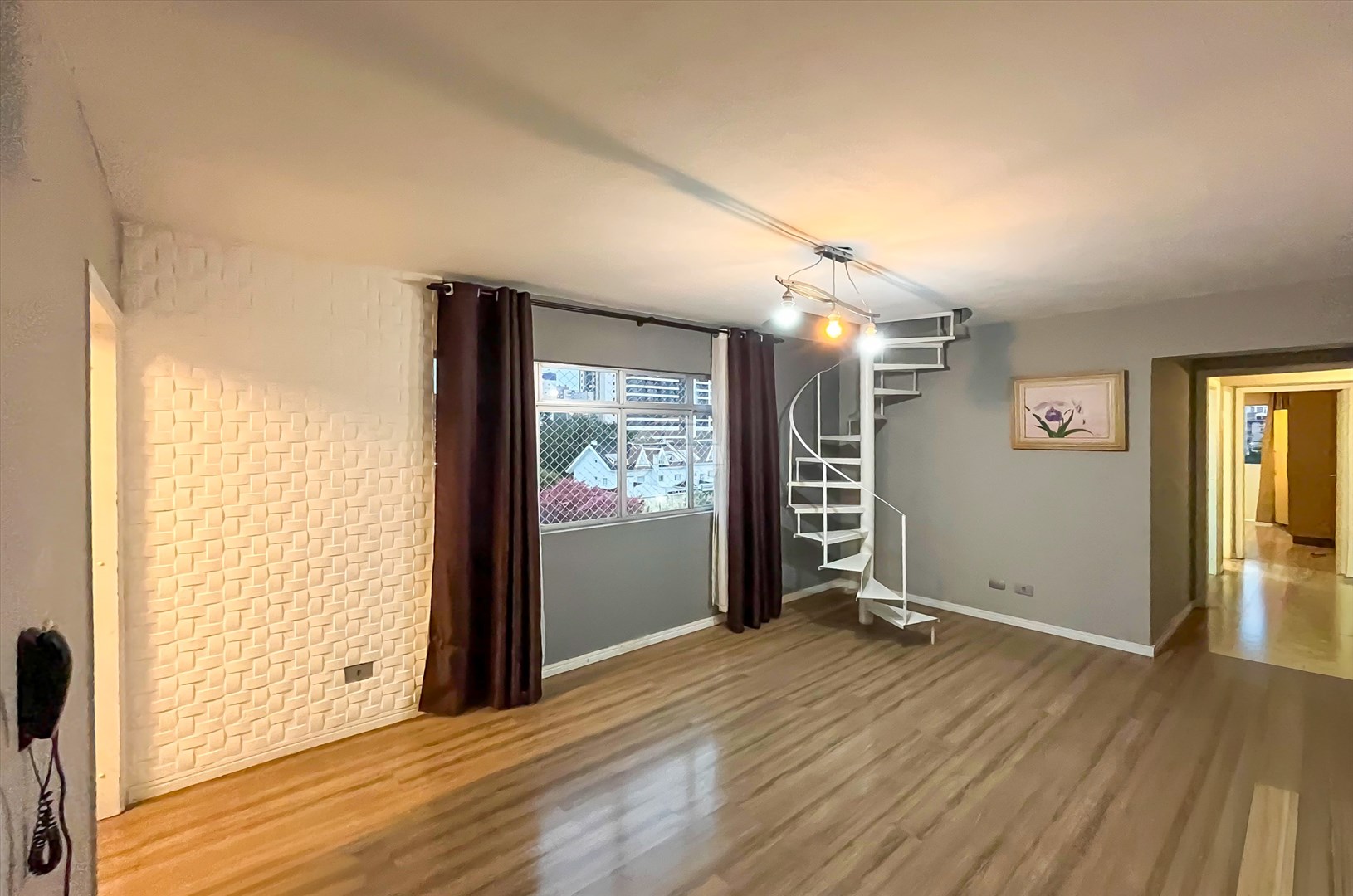 Apartamento para alugar em Vila Izabel, Curitiba — Portal Chave Fácil