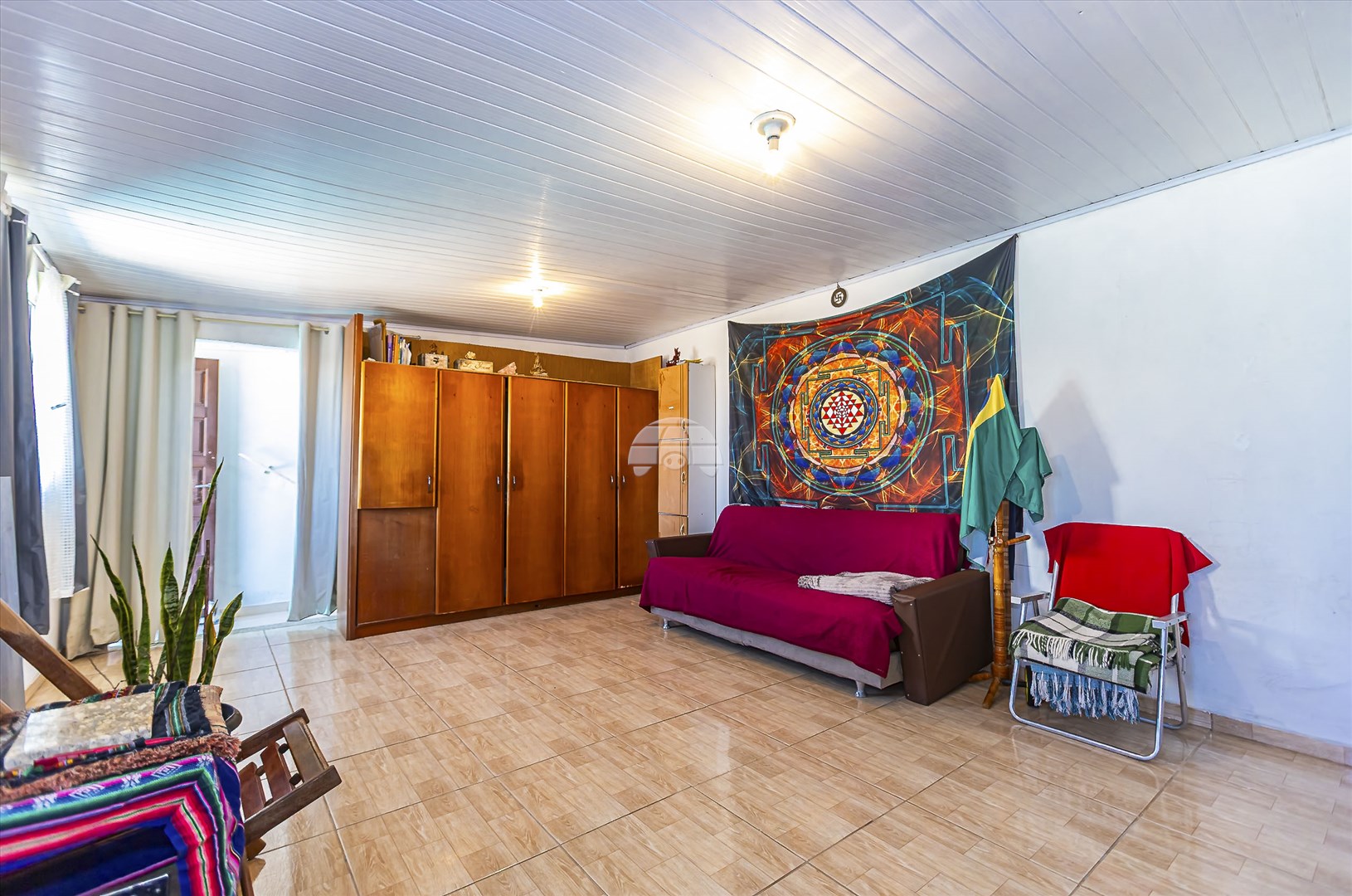 Casa à venda em Boa Vista, Curitiba — Imobiliária Razão